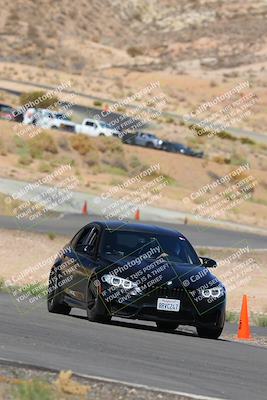 media/Oct-01-2022-Team Topak Racing (Sat) [[f860fb51be]]/2-Inter Low 2/session 2 turn 11/